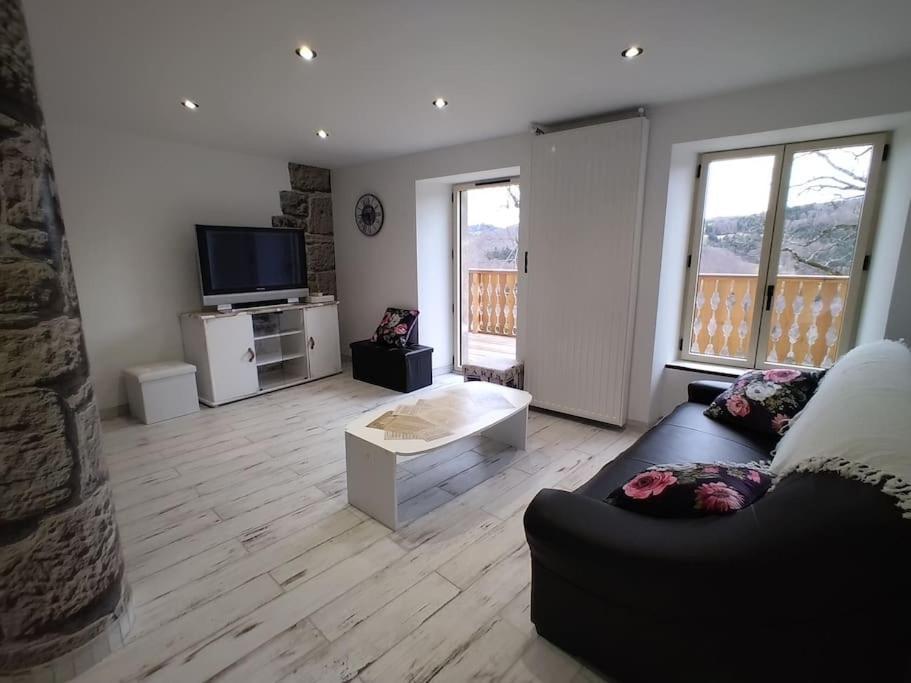 Sur La Route Du Pont Neuf Villa Sauvain Dış mekan fotoğraf